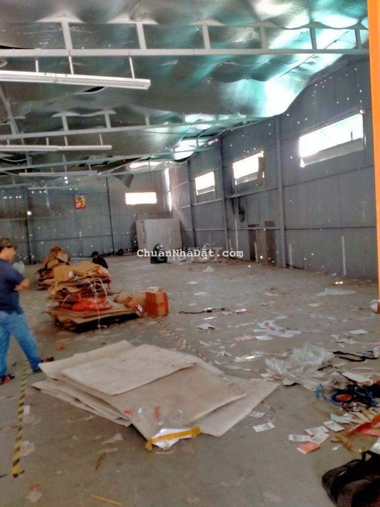 Cho Thuê Nhà kho mới có sẵn điện 3 Pha và Phòng làm việc . P14 . GV