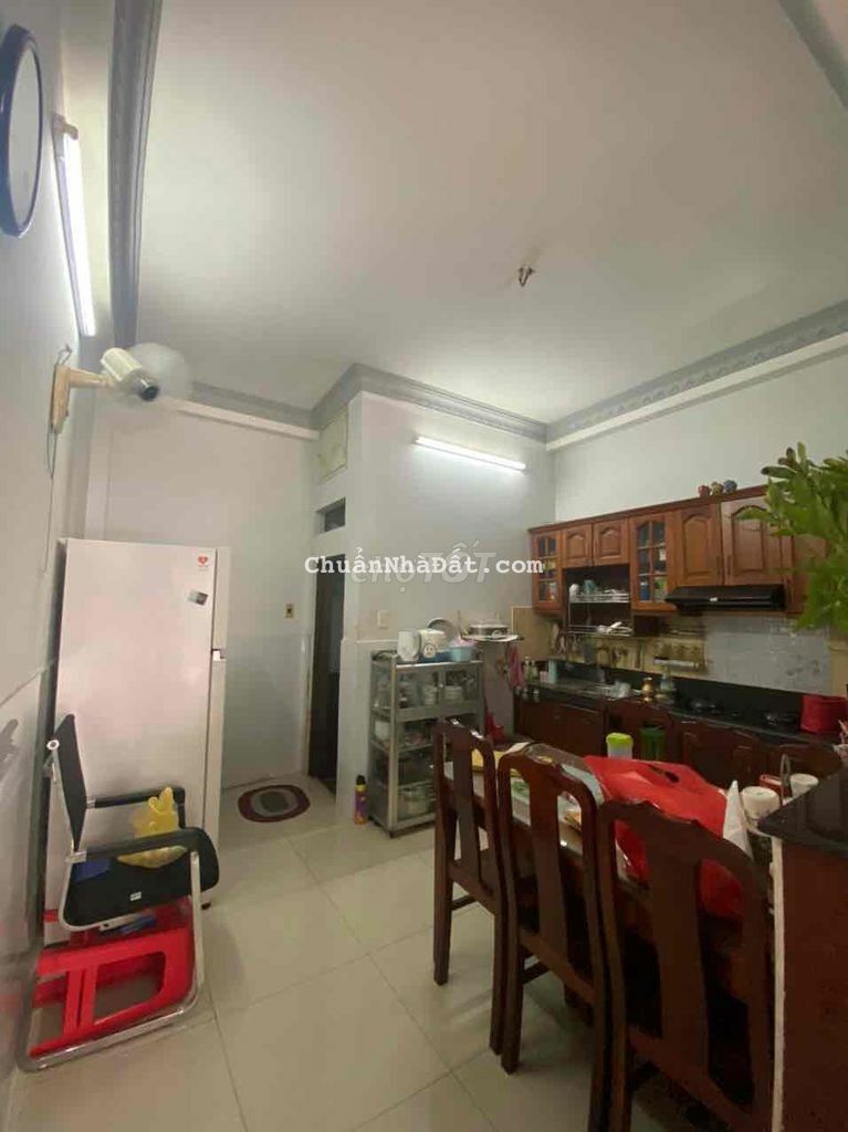 Full nội thất trệt 2 lầu 3pn, 2wc Phan Huy Ích P12 giá chỉ 11,5 triệu