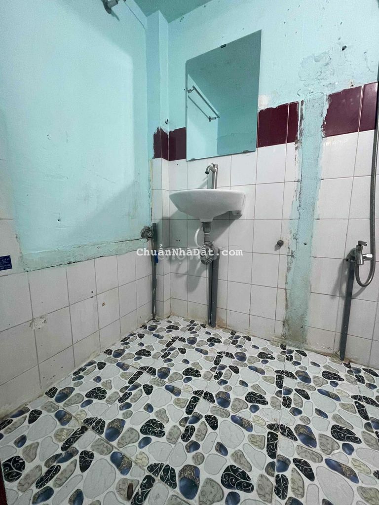 Trệt 1 lửng 4x10m 1pn, 1wc Nguyễn Văn Công P3 giá chỉ 5,5 triệu Trệt 1 lửng 4x10m 1pn, 1wc Nguyễn Văn Công P3 giá chỉ 5,5 triệu