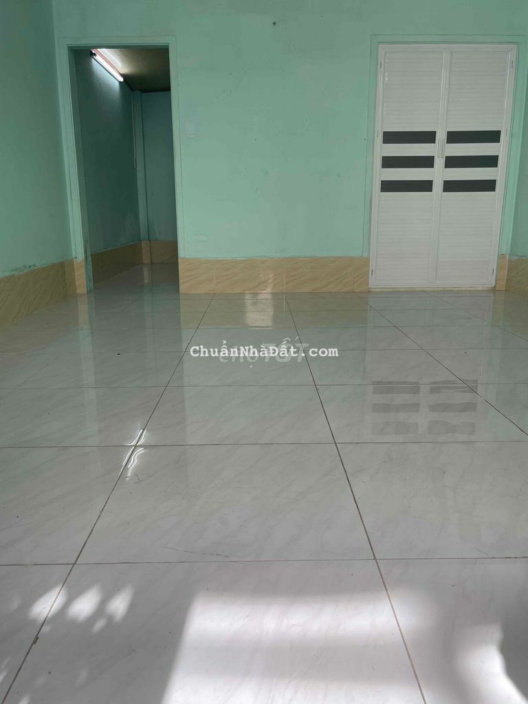 Trệt 1 lửng 4x10m 1pn, 1wc Nguyễn Văn Công P3 giá chỉ 5,5 triệu Trệt 1 lửng 4x10m 1pn, 1wc Nguyễn Văn Công P3 giá chỉ 5,5 triệu