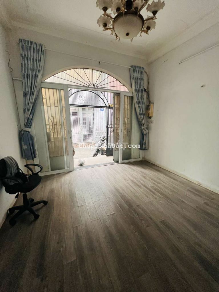 Cho thuê nhà 317/25/ thống nhất p11 gv 4x10 đúc lầu 2pn2wc giá 8.5tr