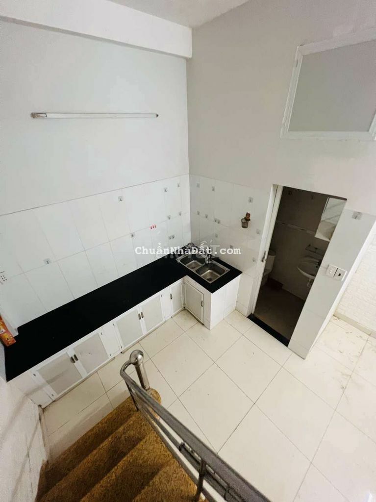 Cho thuê nhà 317/25/ thống nhất p11 gv 4x10 đúc lầu 2pn2wc giá 8.5tr