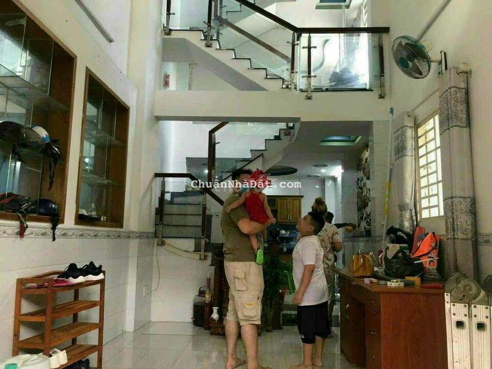 cho thuê nhà góc 2mt phạm văn chiêu p14(4x11)3pn3wc cho thuê nhà góc 2mt phạm văn chiêu p14(4x11)3pn3wc