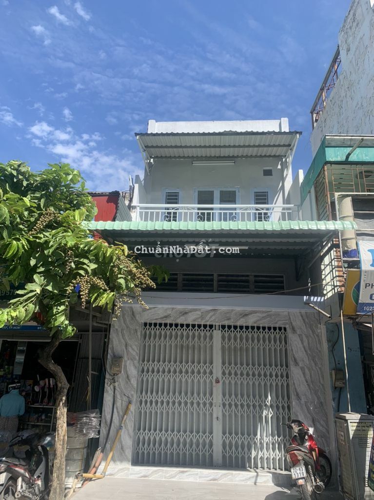 NHÀ 1 LỮNG ĐÚC 1 LẦU 2PN MẶT TIỀN KD NGUYỄN KIỆM ĐỐI DIỆN XÉO BV 175