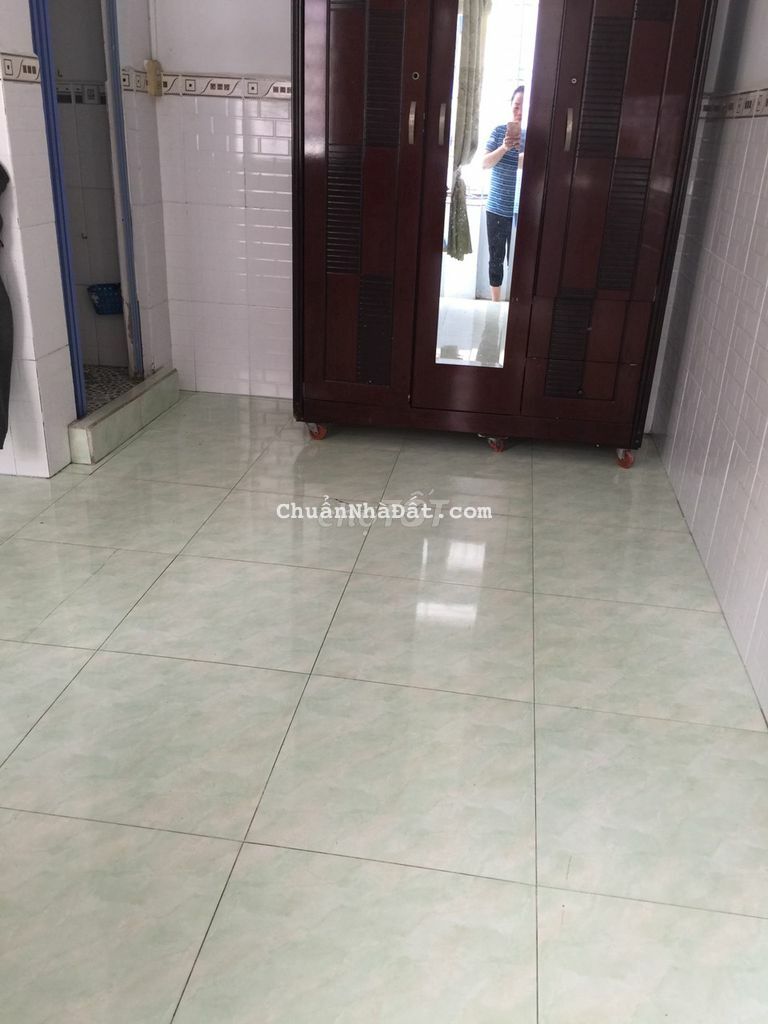 Nhà thuê Nguyễn Văn Nghi, 4x6m 1 lầu 1 phòng ngủ, 2WC