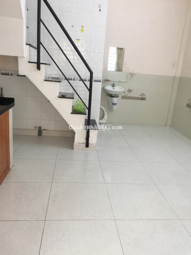 Nhà thuê Nguyễn Văn Nghi, 4x6m 1 lầu 1 phòng ngủ, 2WC