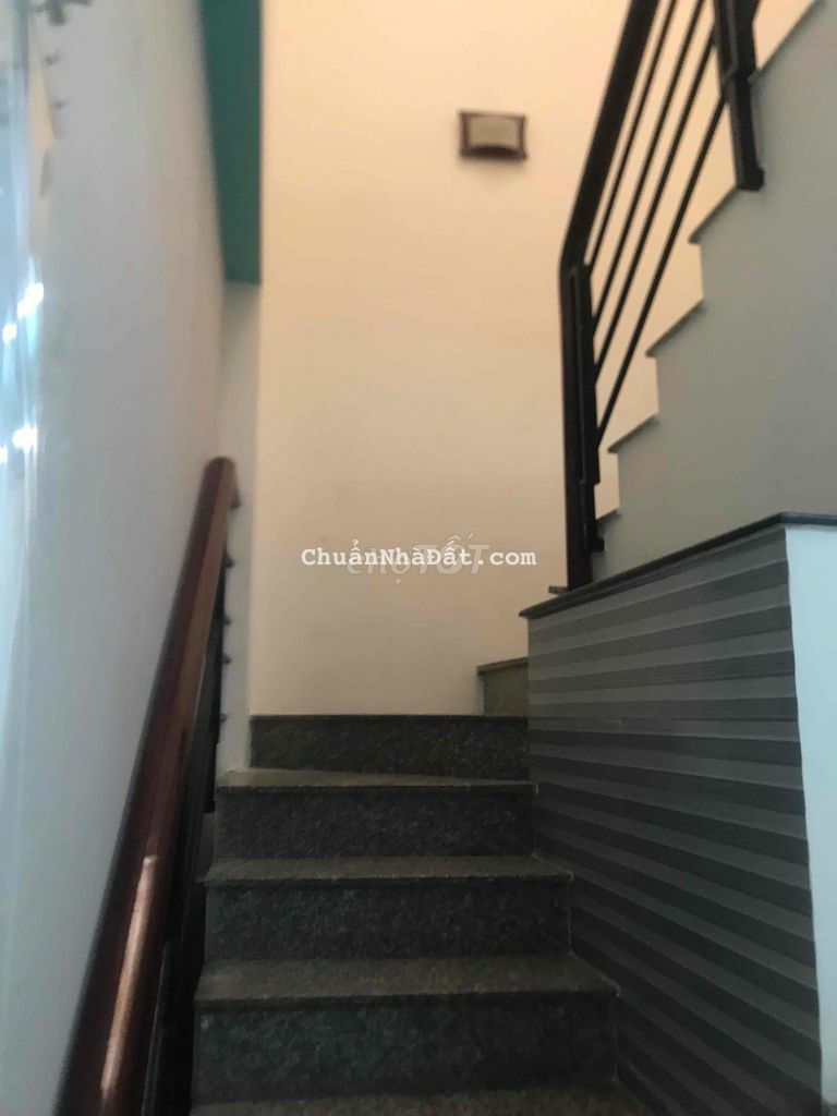 Nhà riêng cho thuê đường Phạm Văn Chiêu gần trường Nhà riêng cho thuê đường Phạm Văn Chiêu gần trường