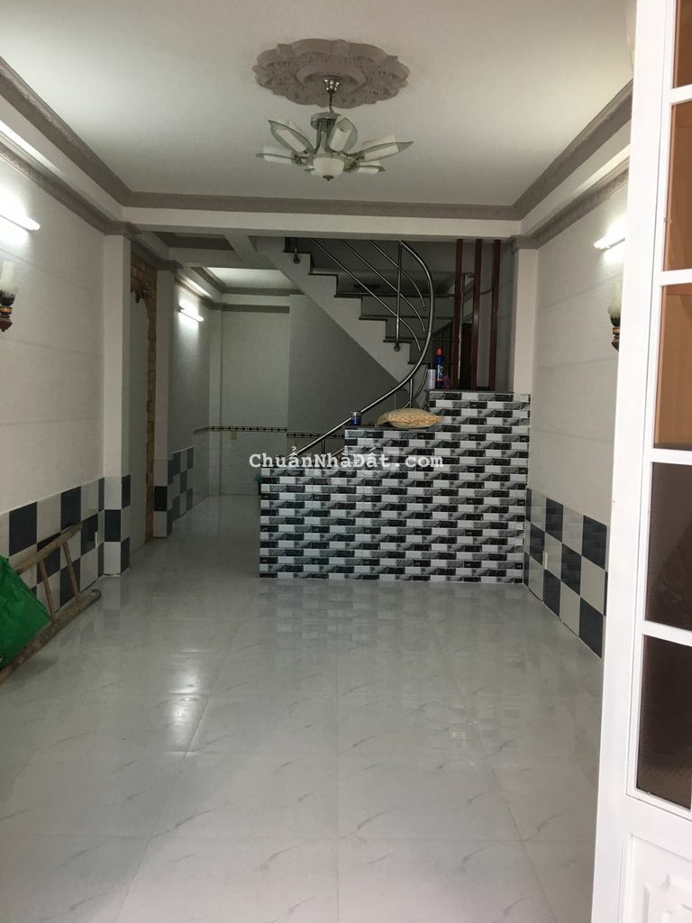 NHÀ 2 PHÒNG NGỦ, SẴN MÁY LẠNH ĐƯỜNG LÊ VĂN THỌ, NGAY CV LÀNG HOA