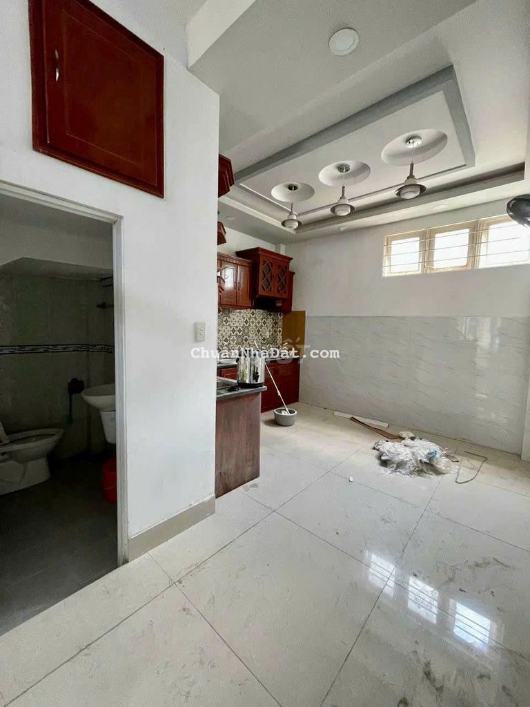 Nhà hẻm Đường Số 59, p14, 4x14m, 2 lầu, sân thượng, 4pn Nhà hẻm Đường Số 59, p14, 4x14m, 2 lầu, sân thượng, 4pn