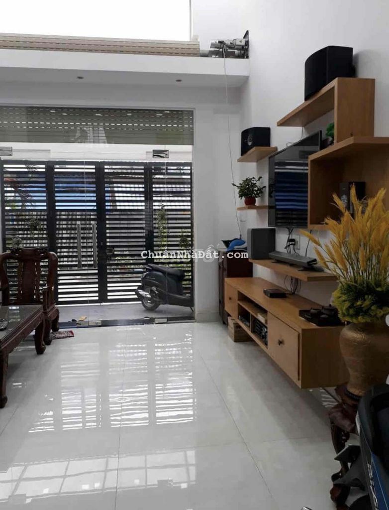 Cho thuê nhà Lê Đức Thọ Gò Vấp ⥊ Hẻm 8m ⥊ Sẵn 3 lớp cửa ⥊ Có nội thất