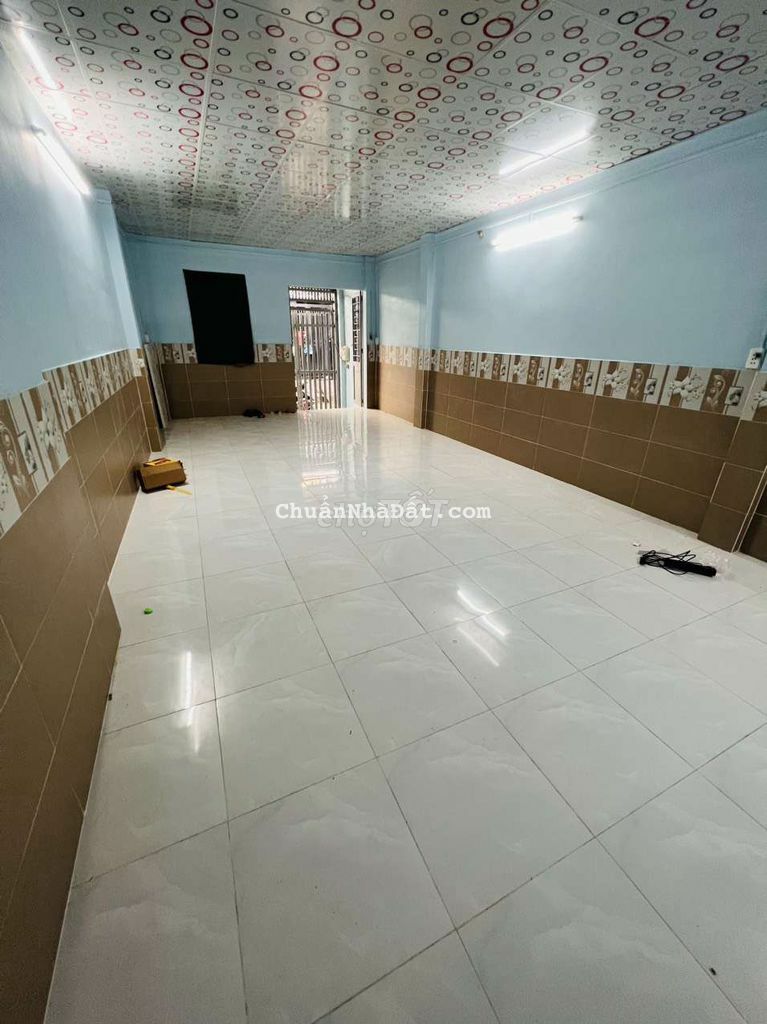 Nhà nguyên căn mới đẹp 4x15m sat trường nguyễn trung trực p15 gò vấp Nhà nguyên căn mới đẹp 4x15m sat trường nguyễn trung trực p15 gò vấp