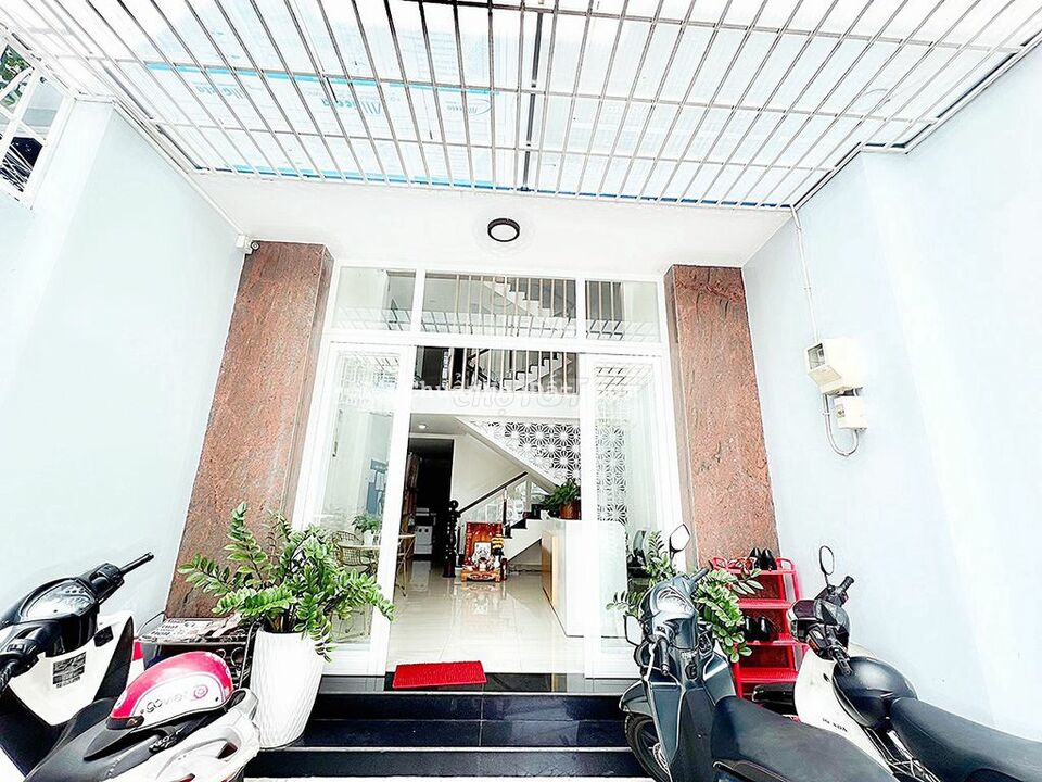 NHÀ MẶT TIỀN TRẦN QUỐC TUẤN 2 LẦU MỚI ĐẸP 4PN 5 MÁY LẠNH VỊ TRÍ KD TỐT NHÀ MẶT TIỀN TRẦN QUỐC TUẤN 2 LẦU MỚI ĐẸP 4PN 5 MÁY LẠNH VỊ TRÍ KD TỐT