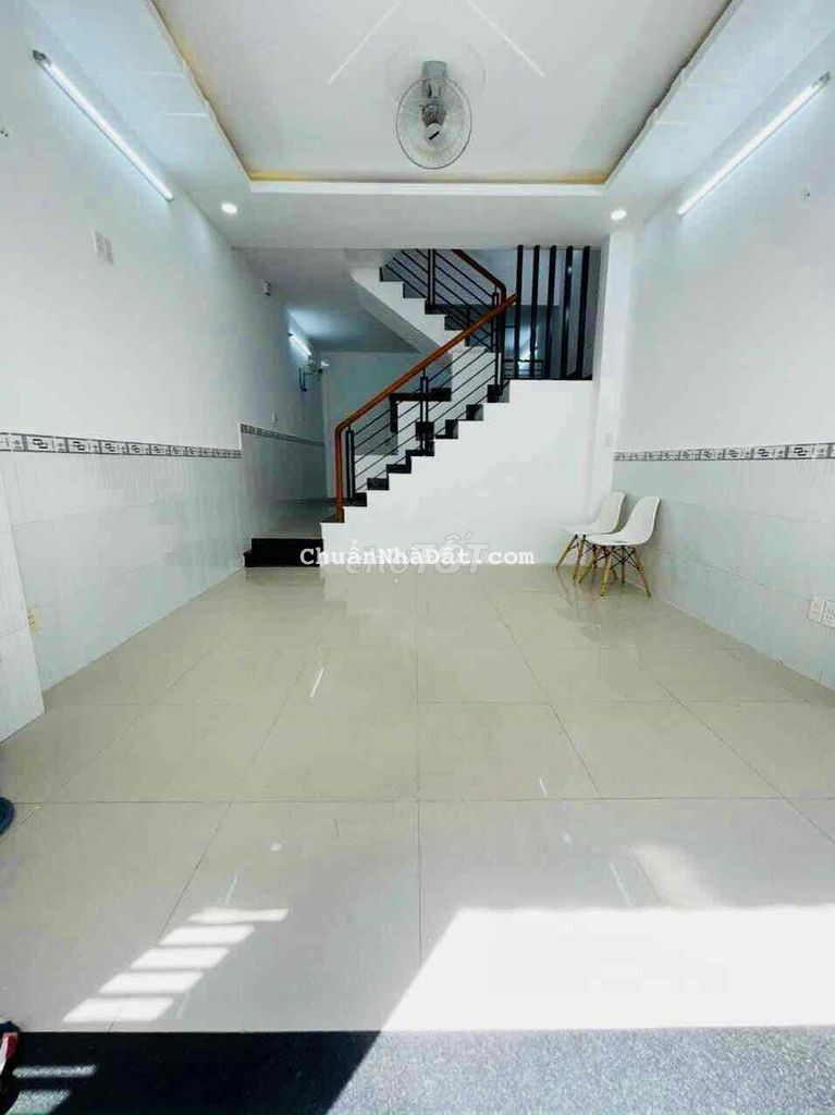 Nhà cho thuê gần công viên làng hoa Hẻm 5m,P9, GV.