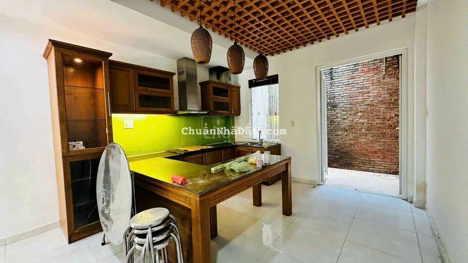 Cho thuê nhà đẹp - có nội thất - 4pn - Đường Số 59 p14 gv