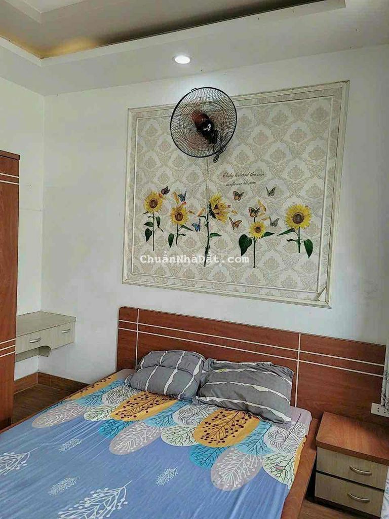 cho thuê nhà phạm văn chiêu p14 gv(4x16)6pn5wc giá 17tr