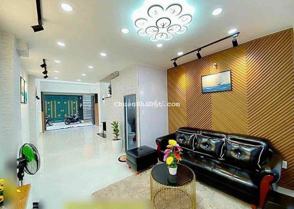 cho thuê nhà sát mt đường số 8 p11 gv(4x16)4pn4wc.full nt