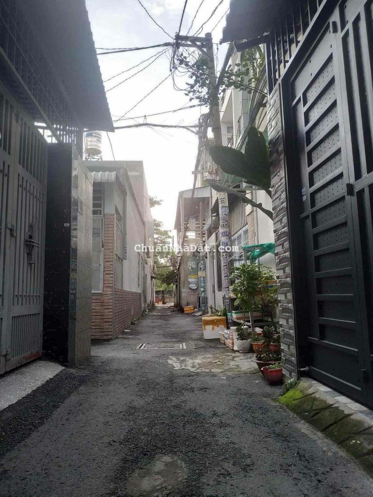 Cho Thuê Nhà NGUYỄN VĂN KHỐI P9 (4x15)trệt,2lầu,4pn,2wc giá 12tr/thág