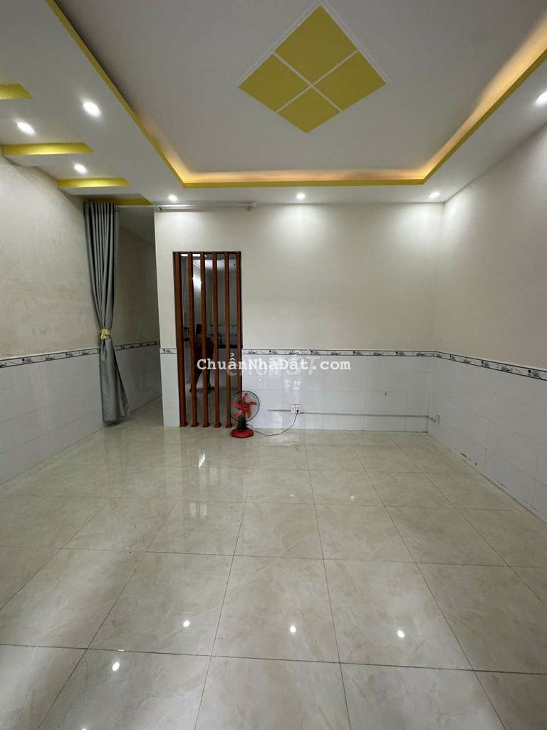 Cho thuê nguyên căn 3pn.nhà đẹp.đường Lê Đức Thọ p13 gò vấp