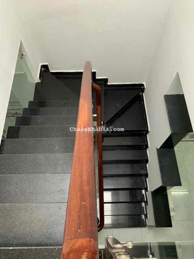 Nhà Hẻm Quang Trung Sát Ngã 5( 2 Lầu 3PN) P.10 gò vấp