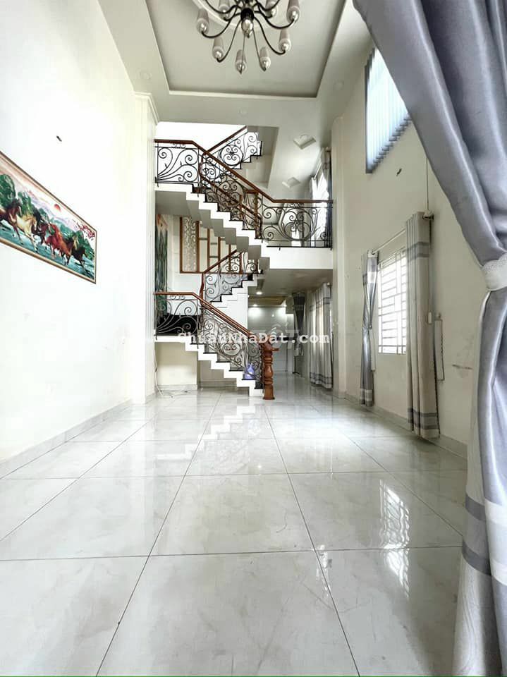 Cho thuê Nhà Mới Khu đồng Bộ Dương quảng hàm P.5 (3L 5PN) nhà mới đẹp