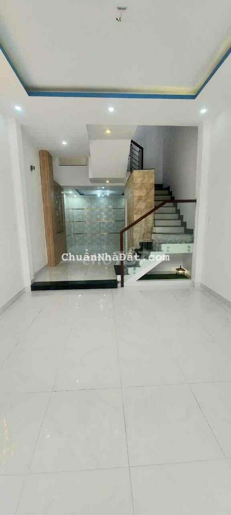 Cho thuê nhà hẻm xe tải 7m đường Quang Trung,P8 Gò Vấp gần Mecsidec