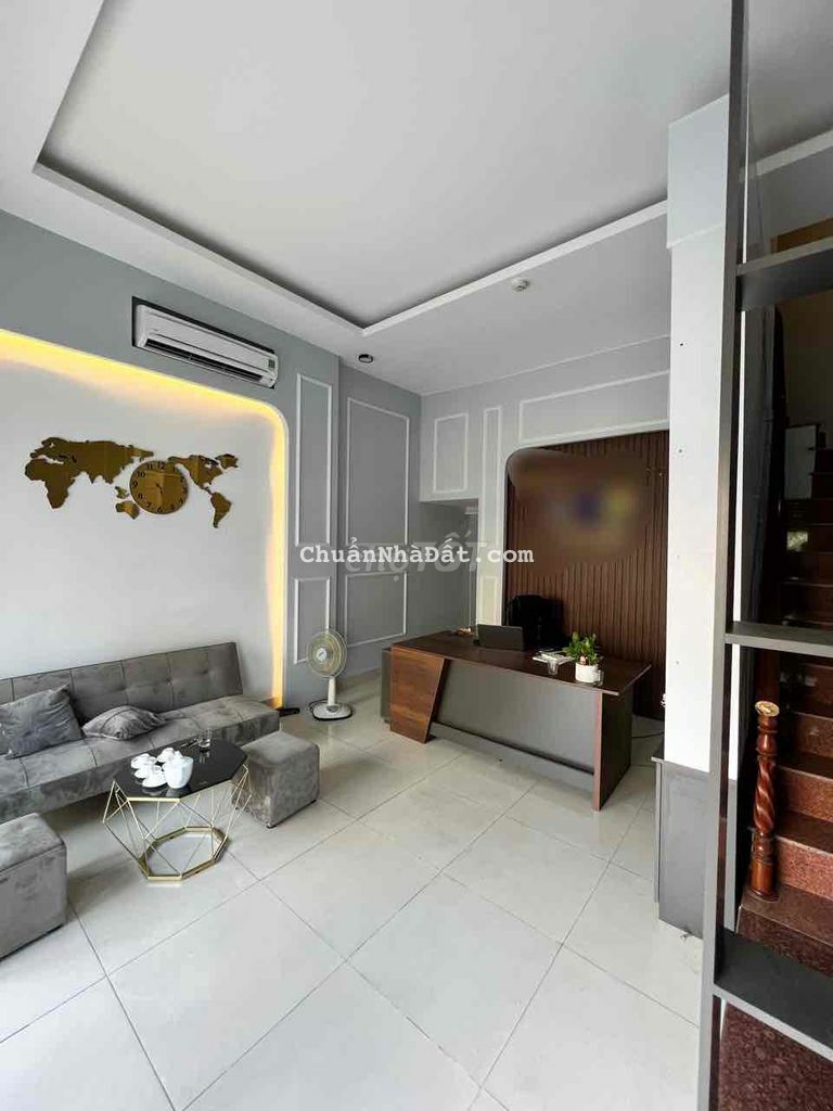 Cho Thuê nhà ngay MT Giáp Vincom Phan văn Trị