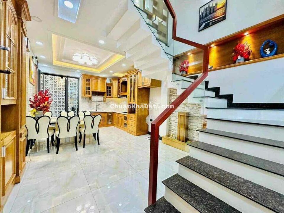 Nhà phố FULL NỘI THẤT CAO CẤP (4x20)trệt,lửng,3lầu,5pn,5wc,PK,PB,PT