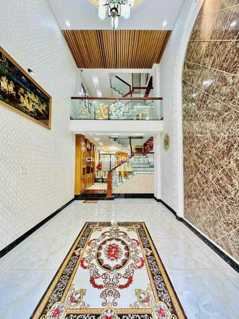 Nhà phố FULL NỘI THẤT CAO CẤP (4x20)trệt,lửng,3lầu,5pn,5wc,PK,PB,PT