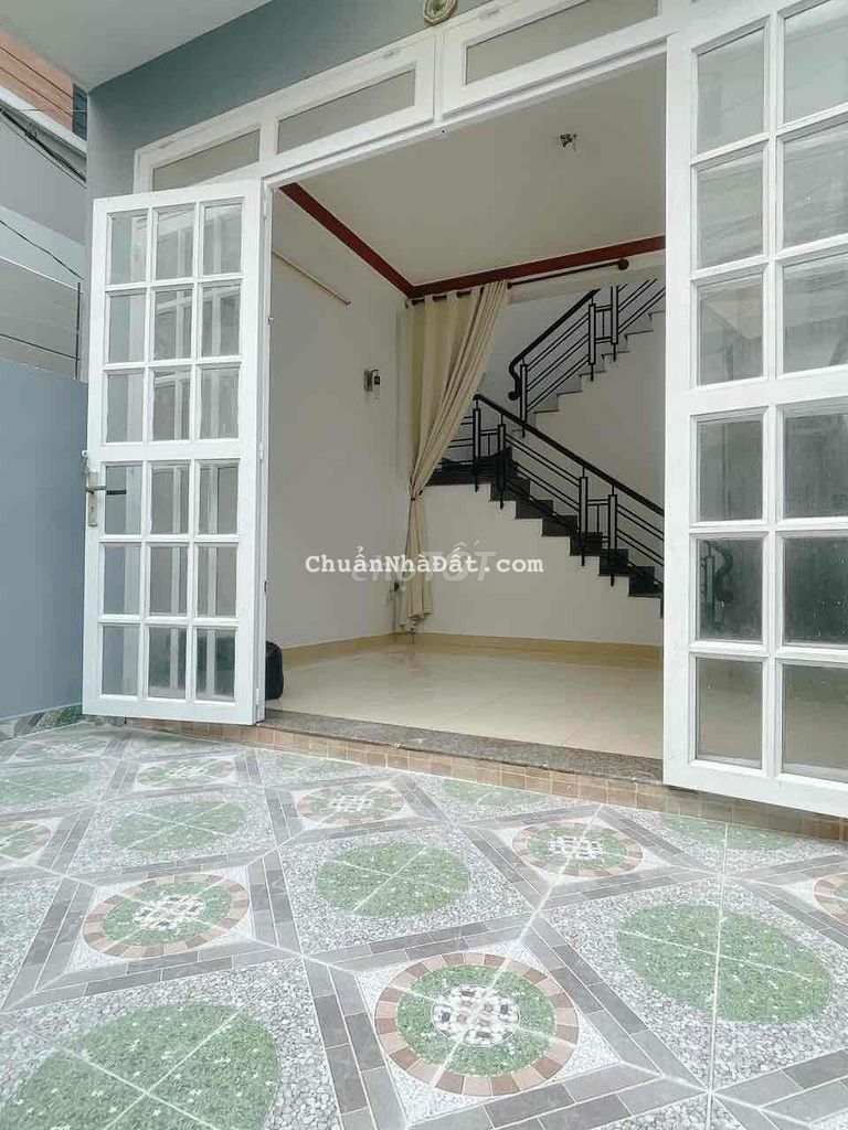 Cho thuê nhà 1 sẹt hẻm 12m đường Lê Đức Thọ,P16 gần nhà thiếu nhi 1/6