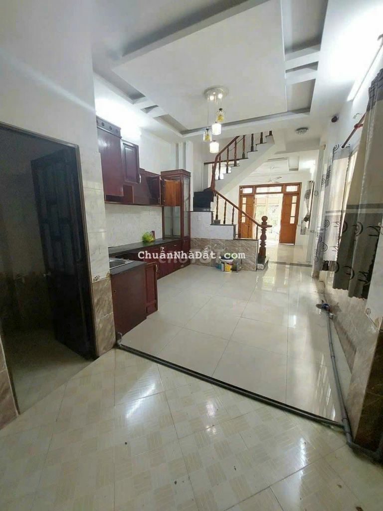 CHO THUÊ NHÀ HXH 4PN 4X18M HXH PHẠM VĂN CHIÊU GIÁ 12 TRIỆU