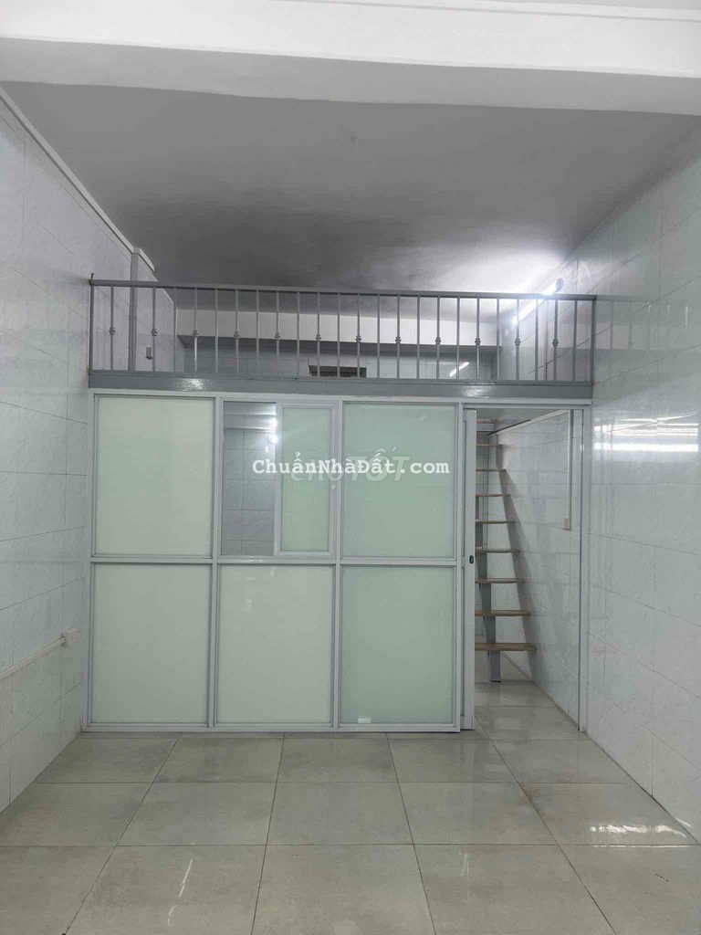 Chính chủ cho thuê nhà 36 Trần Hưng Đạo. 50m2 - 6 Triệu/Th. Kinh doanh