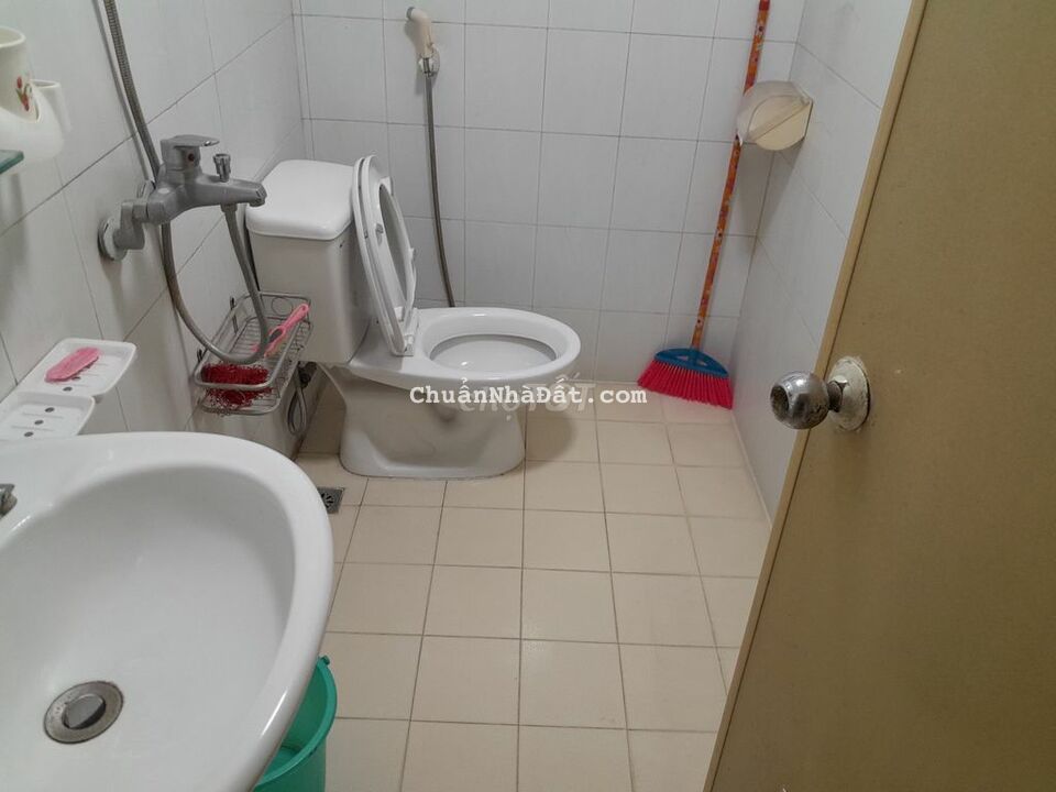 Cho thuê nhà ngõ 387 Tam Trinh, gần Lĩnh Nam, 4 tầng