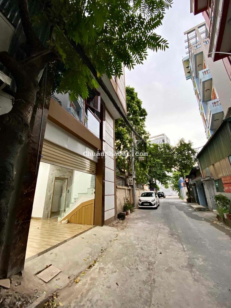 cho thuê nhà kinh doanh ngõ Ô Tô phố Kim Giang, Dt 40m x6t, thang máy.