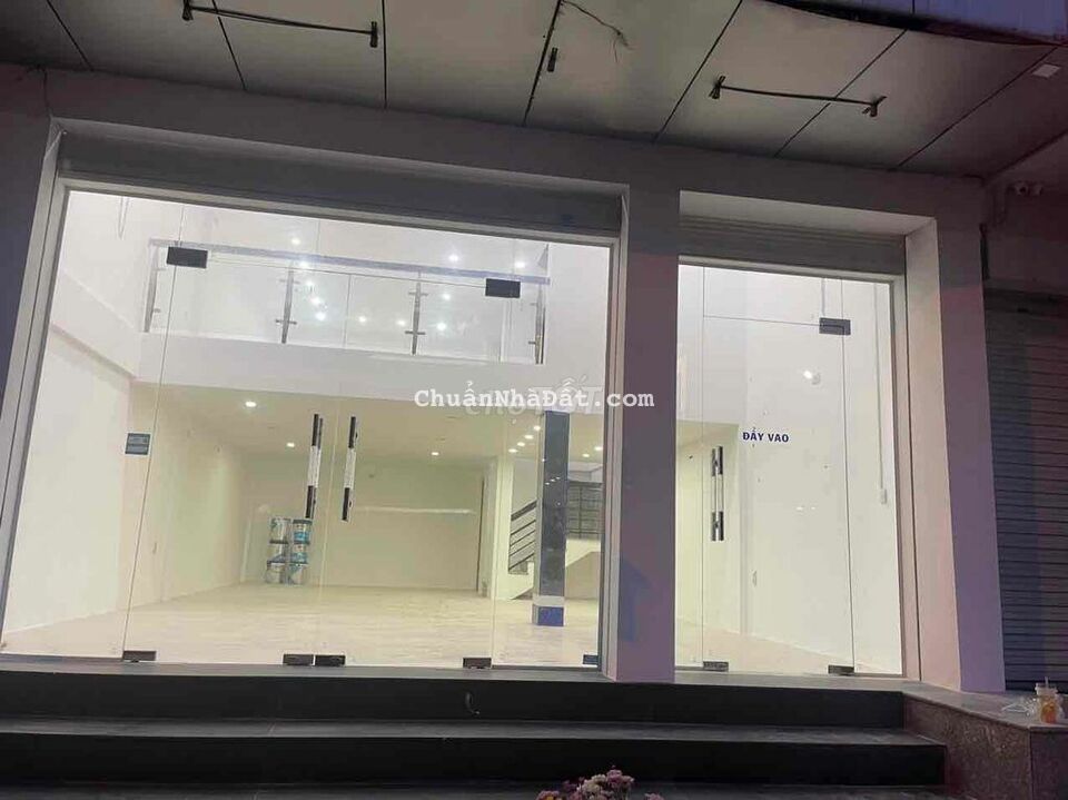 Cho thuê nhà 5 tầng mặt tiền Phong Châu. Sau lưng siêu thị Go( Big C) Cho thuê nhà 5 tầng mặt tiền Phong Châu. Sau lưng siêu thị Go( Big C)