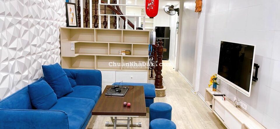 Nhà Quang Trung - Hà Đông, dt 40m x 4T. 10tr.