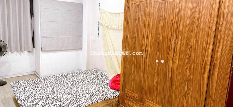 Nhà Quang Trung - Hà Đông, dt 40m x 4T. 10tr.