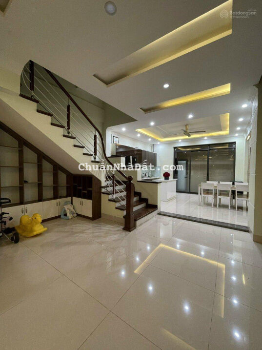 Cho thuê nhà khu đô thị Văn Quán, Nguyễn Khuyến, HĐ. DT 96m2 MT 5m, 4 tầng. giá 23tr. lh 0987190216 Cho thuê nhà khu đô thị Văn Quán, Nguyễn Khuyến, HĐ. DT 96m2 MT 5m, 4 tầng. giá 23tr. lh 0987190216