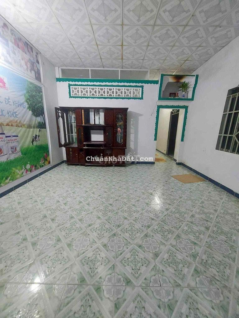 Nhà Tân Hiệp 4tr -2PN  110m2  gần Chợ + 3.5tr TH39