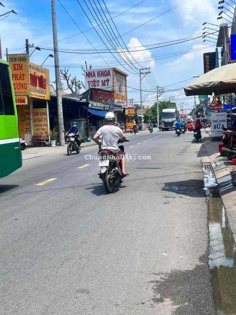 Cho thuê mặt tiền Nguyễn thi thử DT 4.5 x 30 trệt lầu 3 phòng n