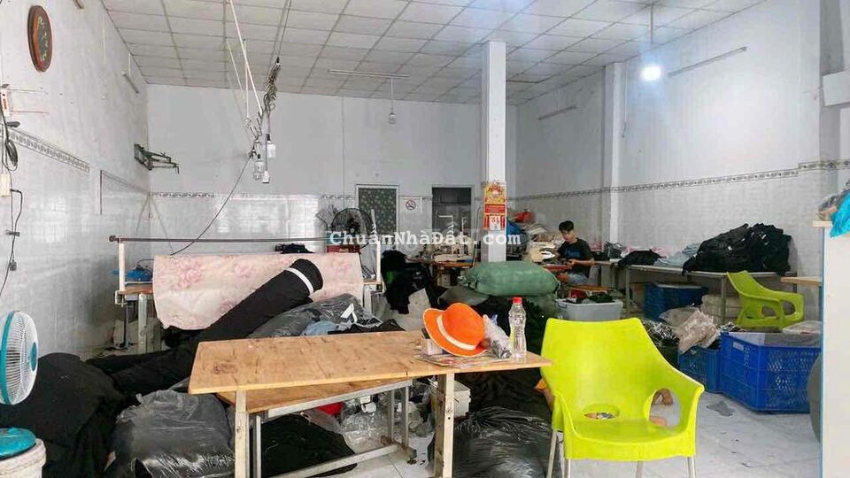 Cho thuê xưởng may nhỏ 8x20