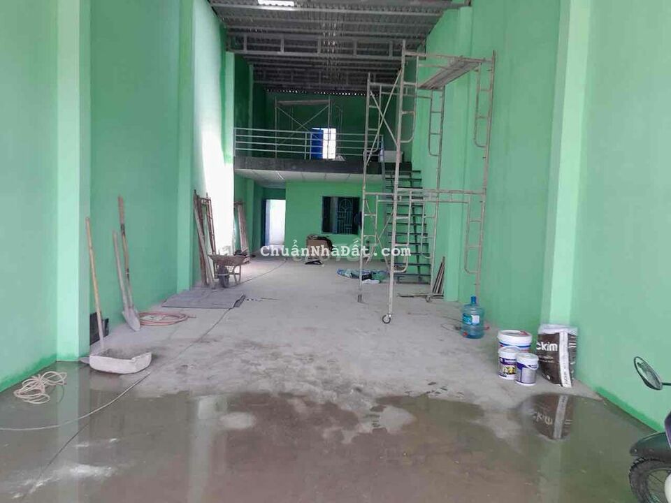 Cho thuê xưởng 180m2 Xuân thới đông hooc môn