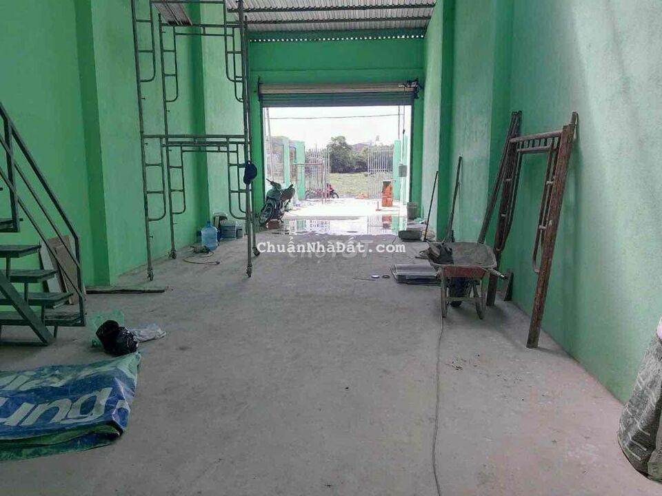 Cho thuê xưởng 180m2 Xuân thới đông hooc môn