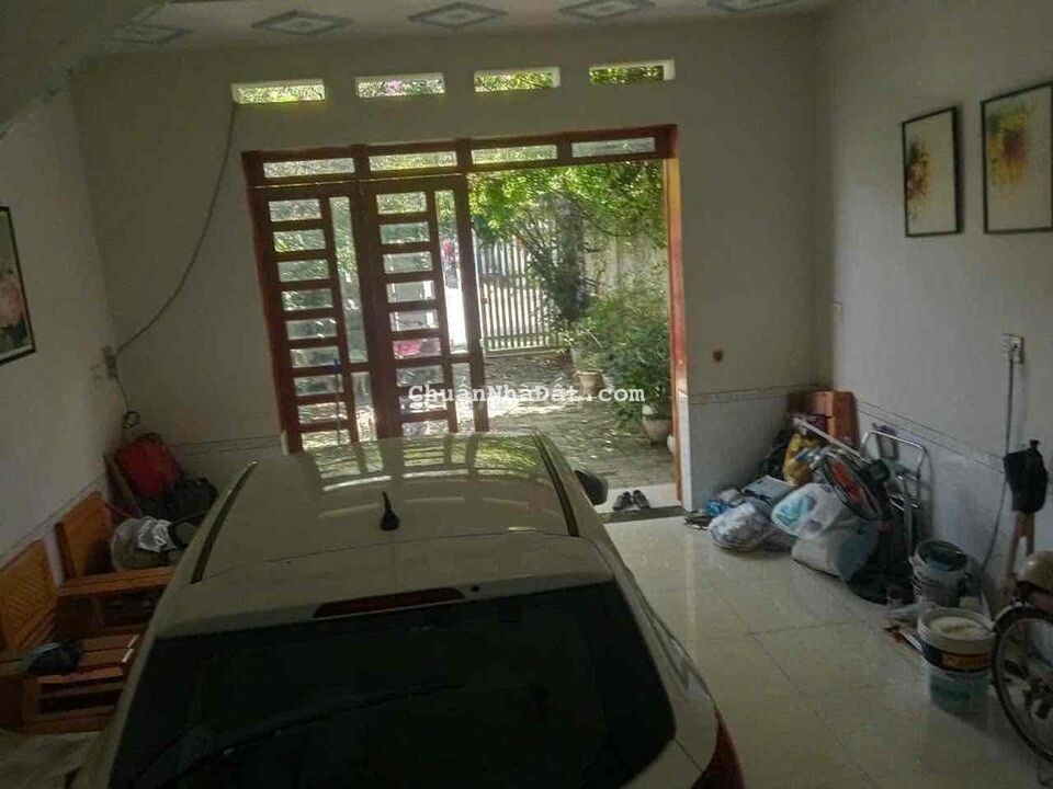 Nhà 1T1L sạch đẹp 5x41m xây dựng 5x18m sạch đẹp mặt tiền nhựa 8m