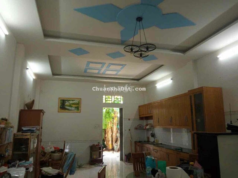 Nhà 1T1L sạch đẹp 5x41m xây dựng 5x18m sạch đẹp mặt tiền nhựa 8m