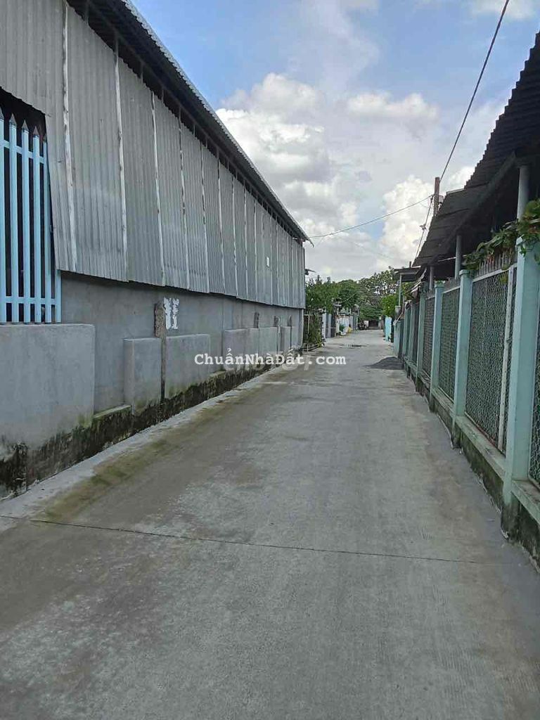 nhà gác suốt cho thuê giá rẻ hóc môn