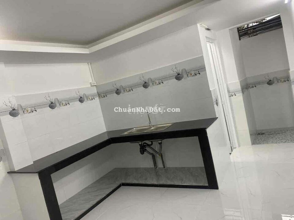 nhà gác lững cho thuê