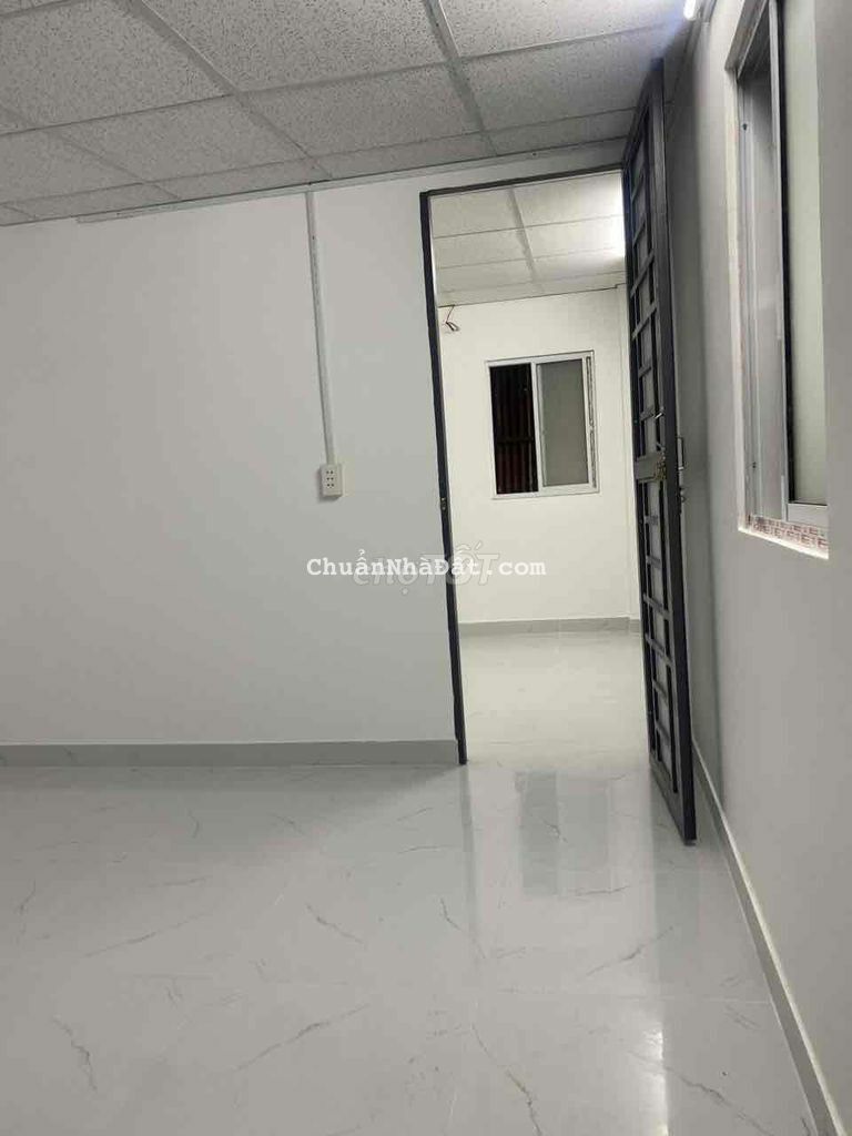 nhà gác lững cho thuê