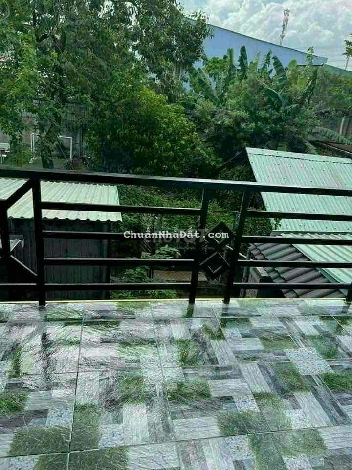 Nhà Đẹp Cho Thuê 1Trệt 1Lầu 2PN Đường Xe Ba Gác