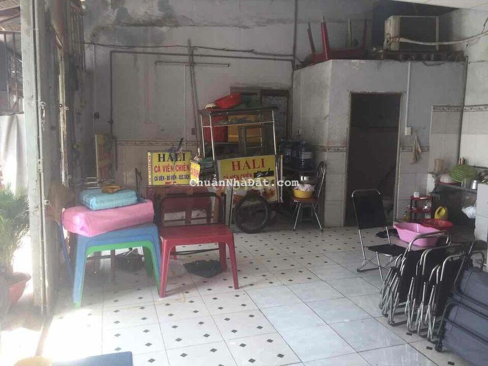 nhà mặt cho thuê hóc môn