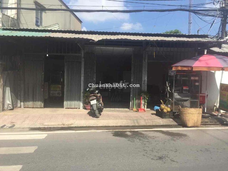 nhà mặt cho thuê hóc môn